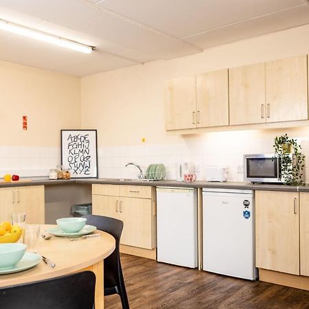 Lovely Ensuite Room With Shared Kitchen Greenwich Londra Esterno foto