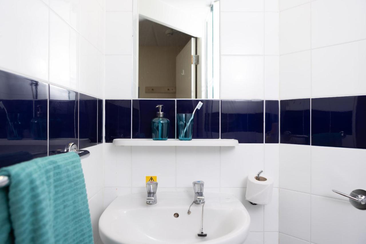 Lovely Ensuite Room With Shared Kitchen Greenwich Londra Esterno foto